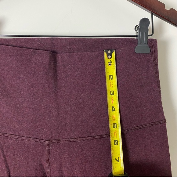 LULULEMON leggings • size 6 - Picture 2 of 8